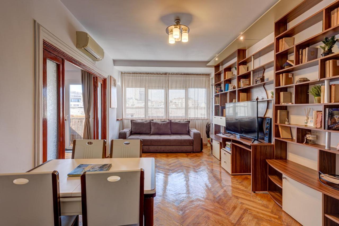 Old Town Home Library Bucharest Luaran gambar